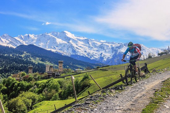 Bike the Caucasus Mountains